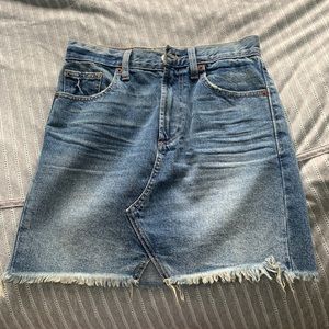 Lucky Brand Jean Skirt size 0/25